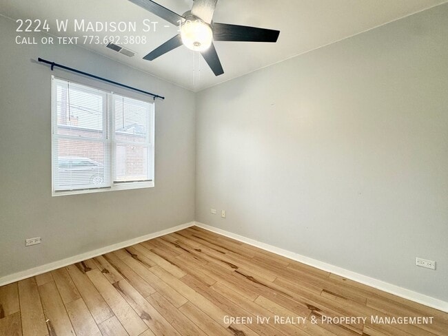 Building Photo - 2224 W Madison St