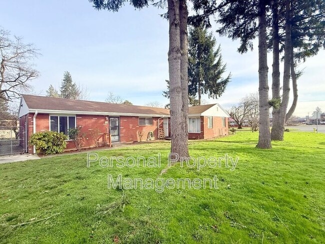 Building Photo - 7614 Indiana St