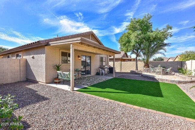 Building Photo - 16530 W Statler St