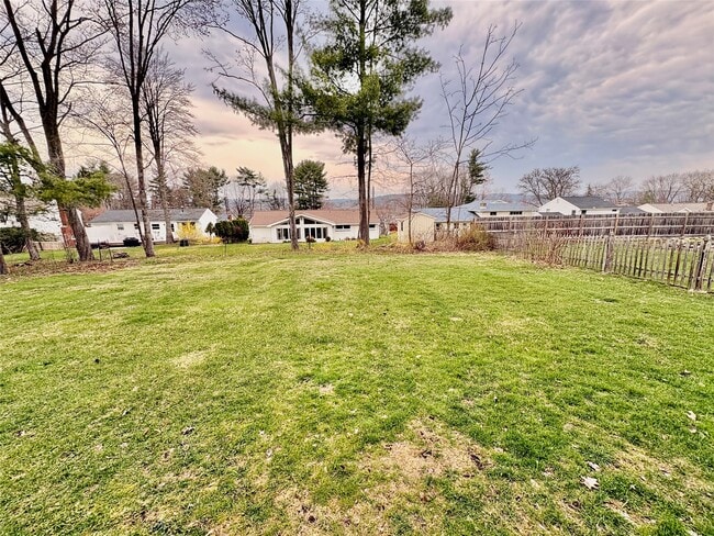 Building Photo - 2409 High Ave