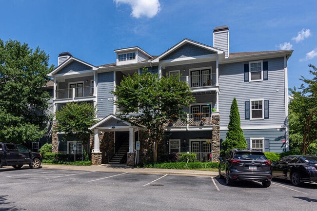 Building Photo - 800 Vista Lake Dr