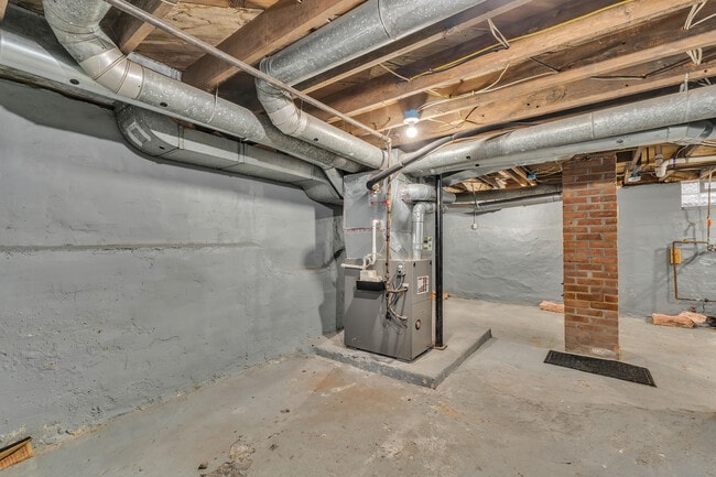 Building Photo - 56733 Grand River Ave