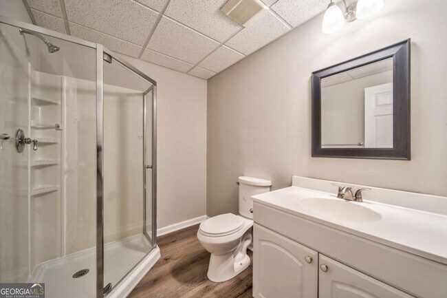 Building Photo - 2011 Town Lake Hills W