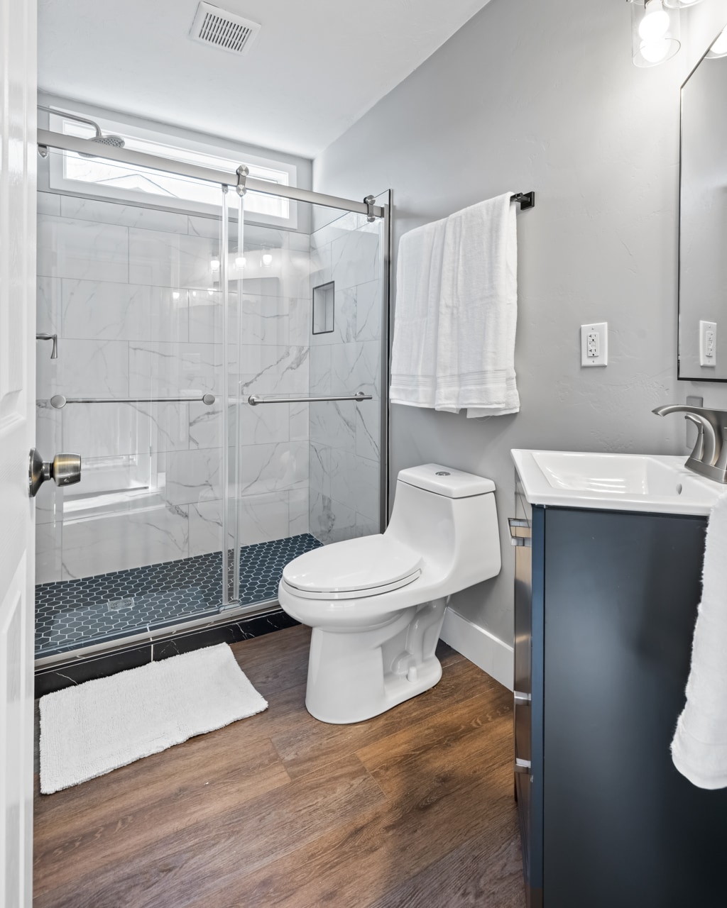 Downstairs Bathroom - 9701 W Poppy St