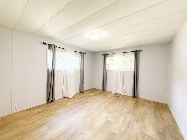 Building Photo - 3985 Dyes Inlet Ln NW
