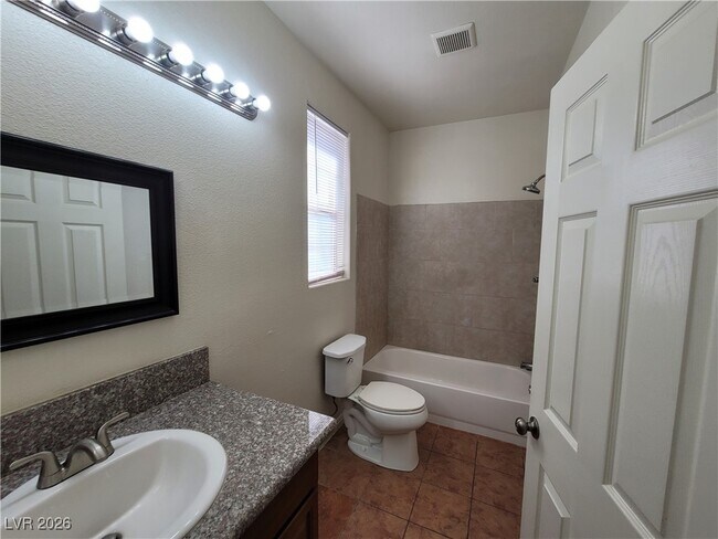 Building Photo - 5445 Indian Cedar Dr