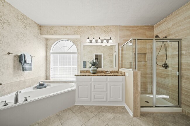 Building Photo - 1915 Stable Stone Ln