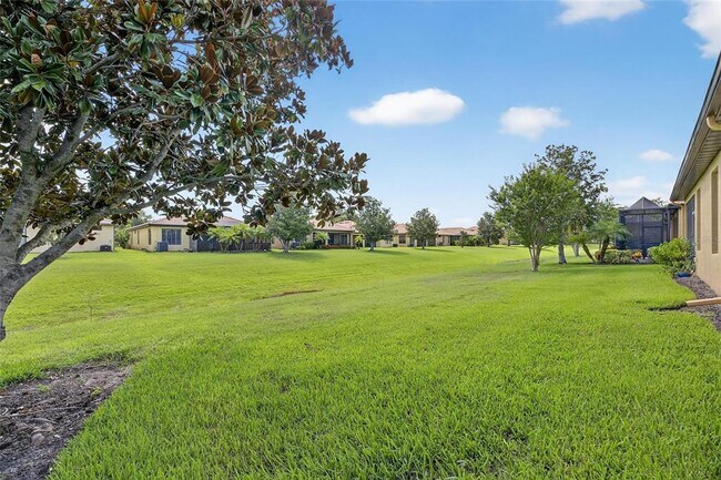 Building Photo - 5845 Sunset Falls Dr
