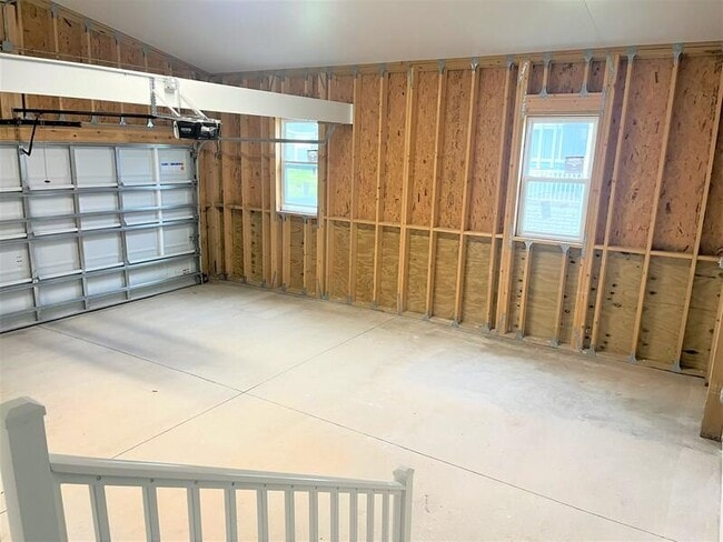 Building Photo - 5473 Bahia Wy