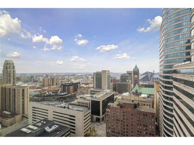 Building Photo - 400 S Marquette Ave
