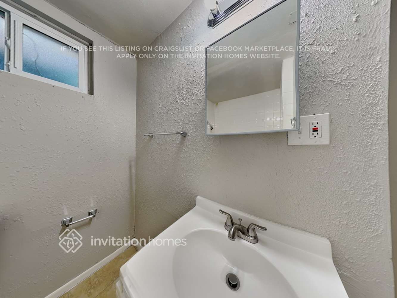 Building Photo - 5430 Crystal St