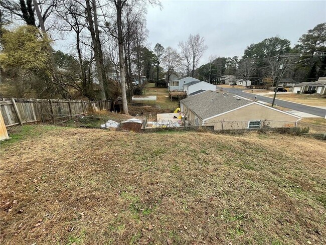 Building Photo - 1001 Traymore Dr