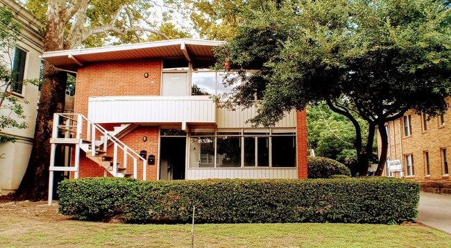 Building Photo - 4019 Hawthorne Ave