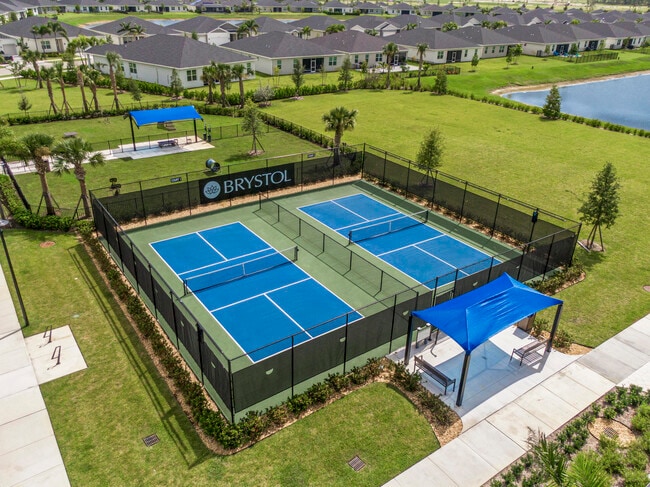 Building Photo - 11164 NW Middle Stream Dr