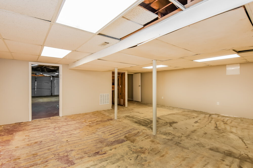 Building Photo - 2885 Kellogg Creek Rd