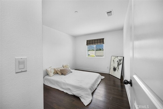 Building Photo - 25589 Foxglove Ln