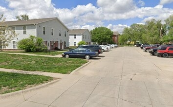 Building Photo - 14020 Lancashire St