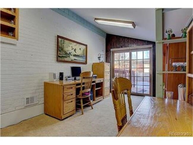 Building Photo - 10711 Blue Jay Ln