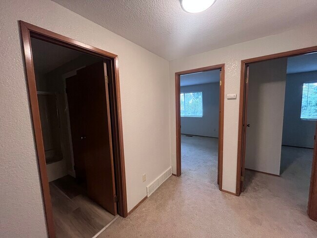 Building Photo - 812 141st Pl SE