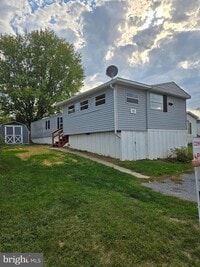 Building Photo - 12 Walnut Ct