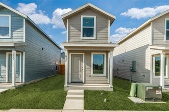 Building Photo - 1037 Bishop Crk Dr