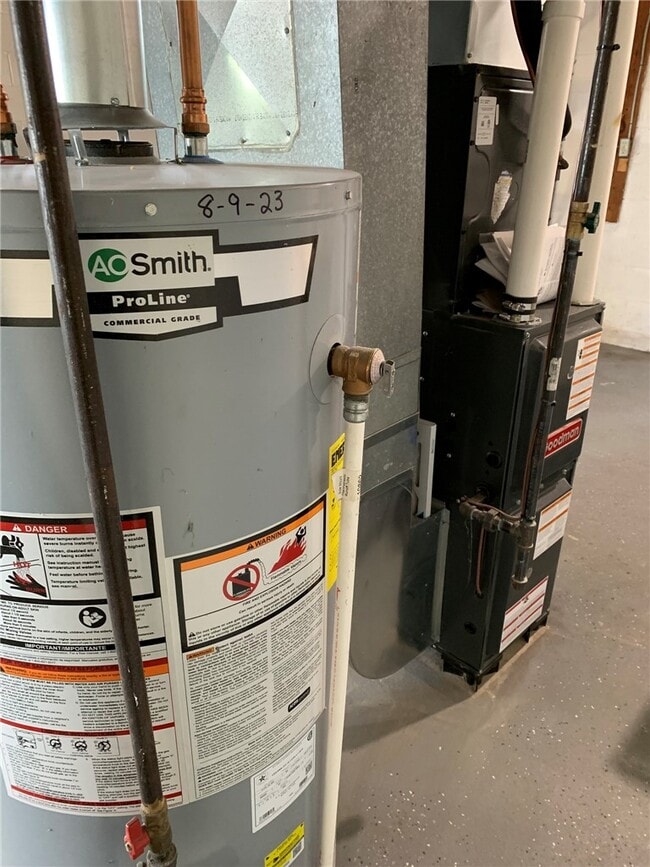 Building Photo - 1162 Co Rd 8