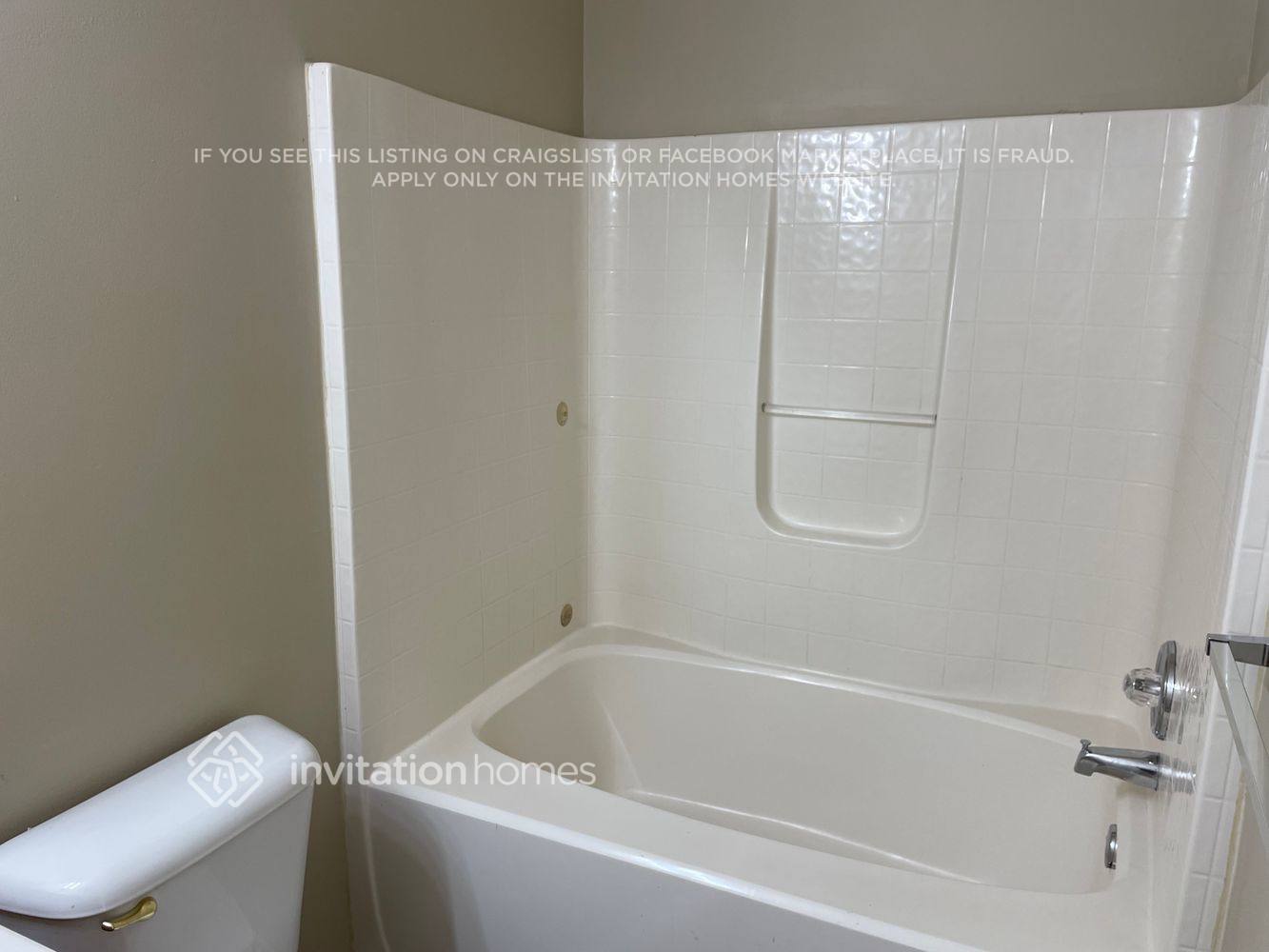 Building Photo - 252 Silver Ridge Dr