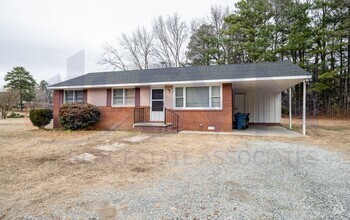 Building Photo - Newly Updated East Durham Gem: 3-Bed, 1-Ba...