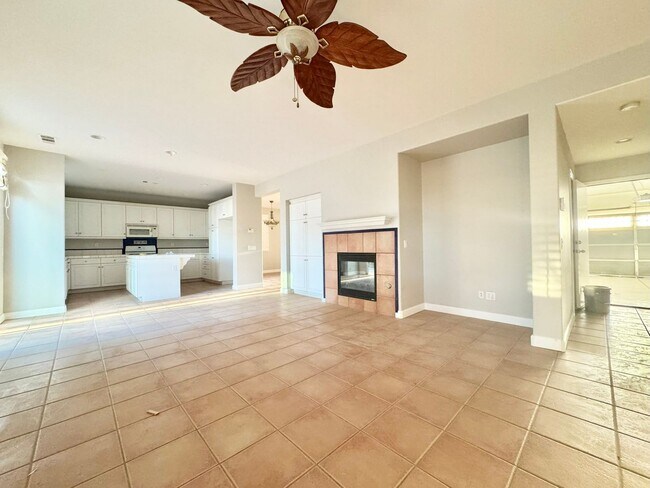 Building Photo - 2871 Pinta Ct