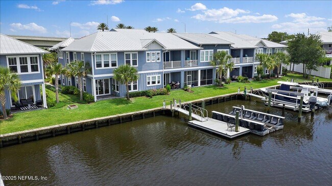 Building Photo - 2260 Beach Blvd