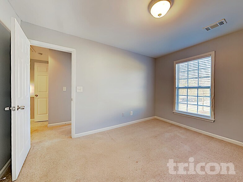 Building Photo - 3038 Deerborne Ct