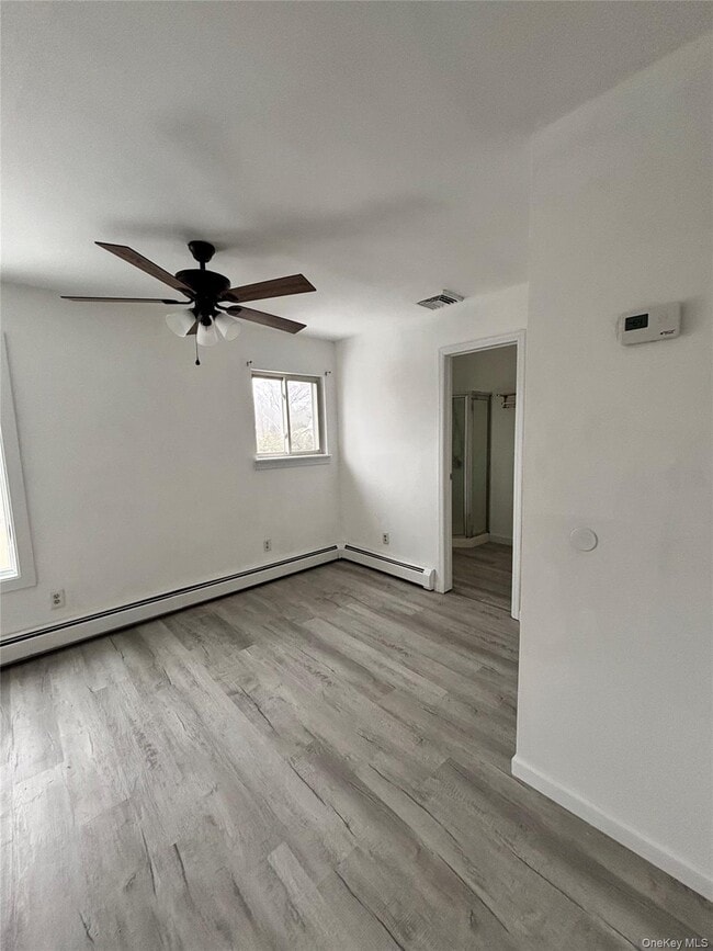 Building Photo - 73 Colonial Dr