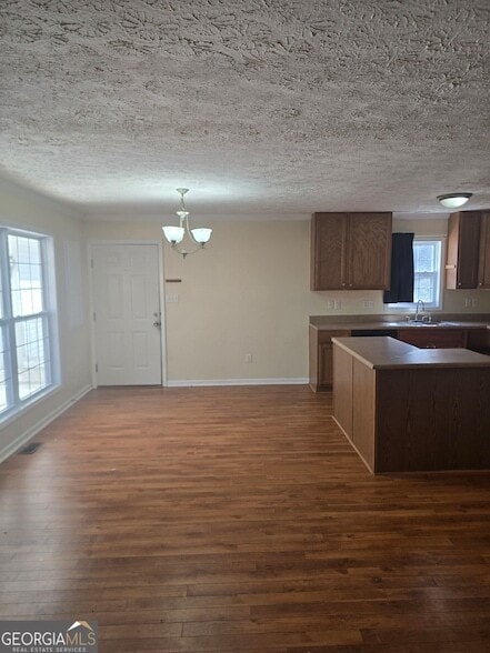 Building Photo - 5417 Stratford Hills Dr