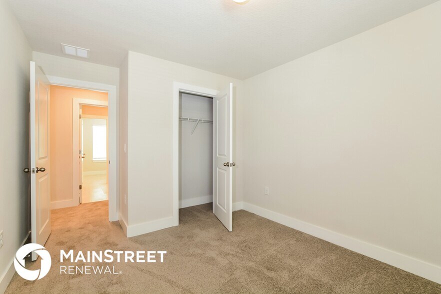 Building Photo - 356 Whiteheart Drive