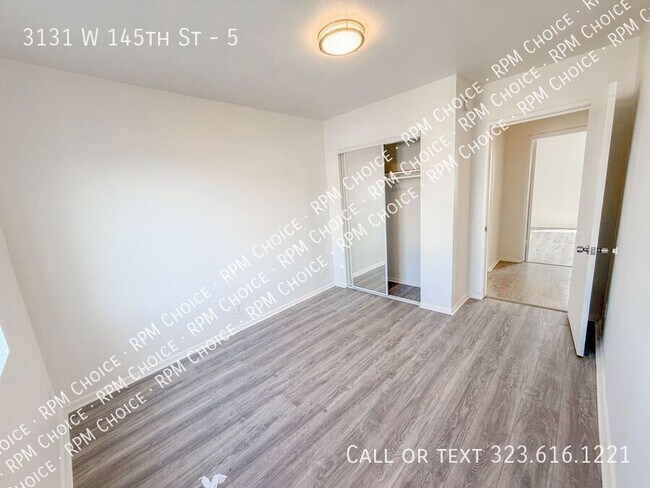 Building Photo - 3131 W 145th St