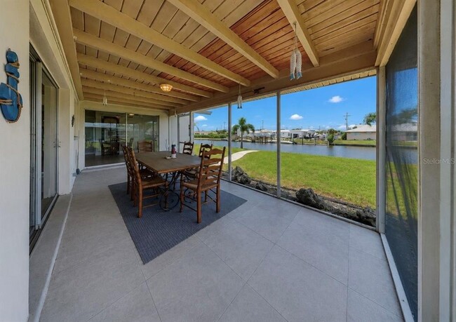 Building Photo - 1729 Bikini Ct