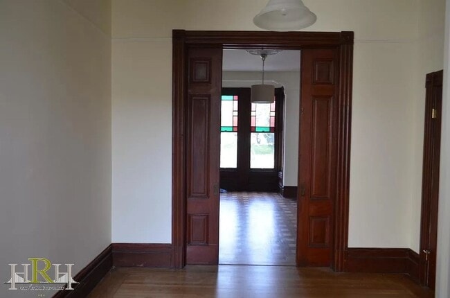 Building Photo - Location!! Charming 3 BR | 1.5 BA in the H...