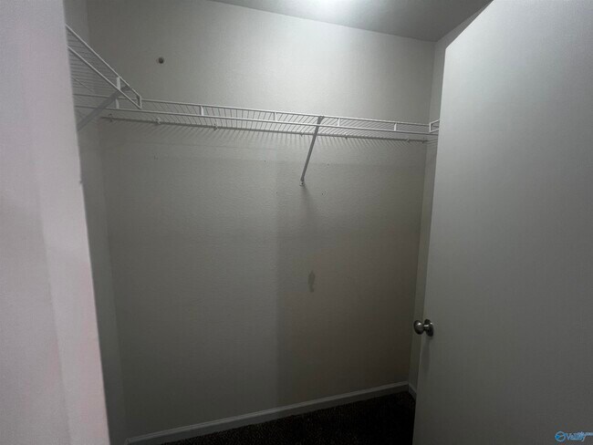 Building Photo - 163 Sagebrook Dr