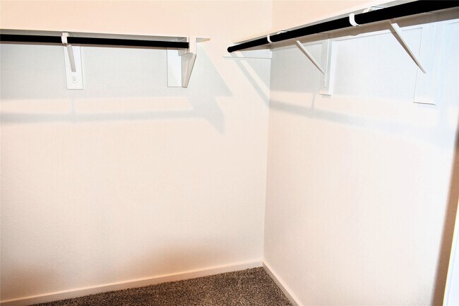 Building Photo - 27307 Azure Fls Dr