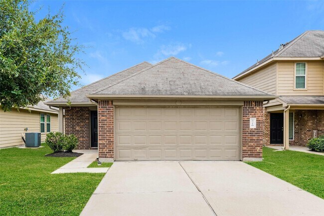 Building Photo - 5710 S Brenwood Dr