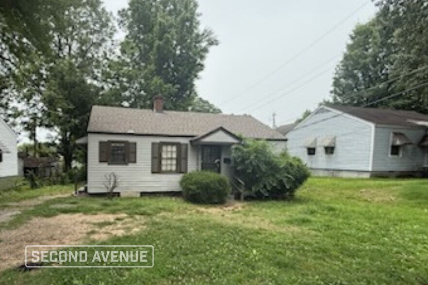 Building Photo - 2731 Jeffrey Ave
