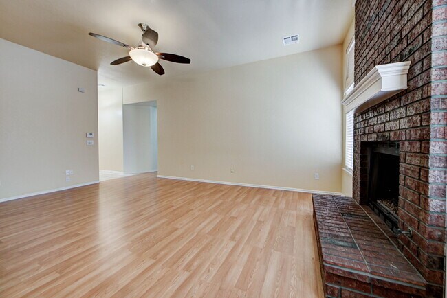 Building Photo - 2904 Canyon Oaks Ct