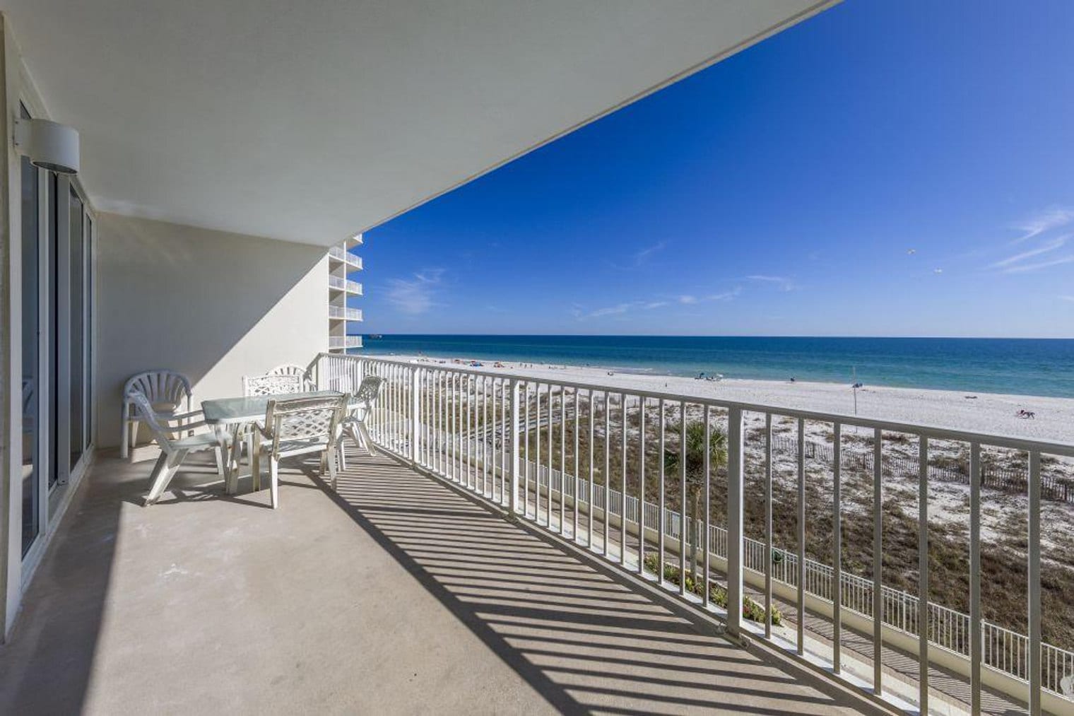Building Photo - 455 E Beach Blvd