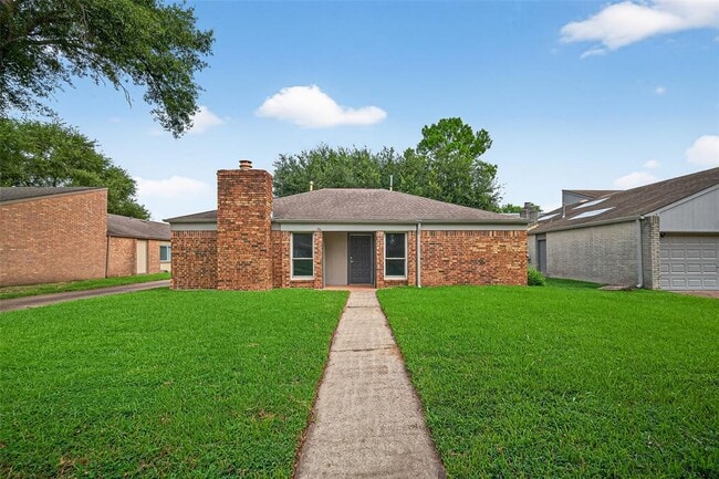 Primary Photo - 16019 Parksley Dr