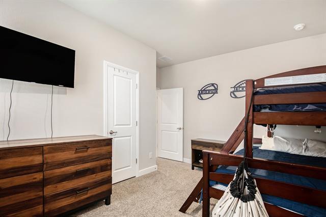 Building Photo - 229 Dunmore Dr