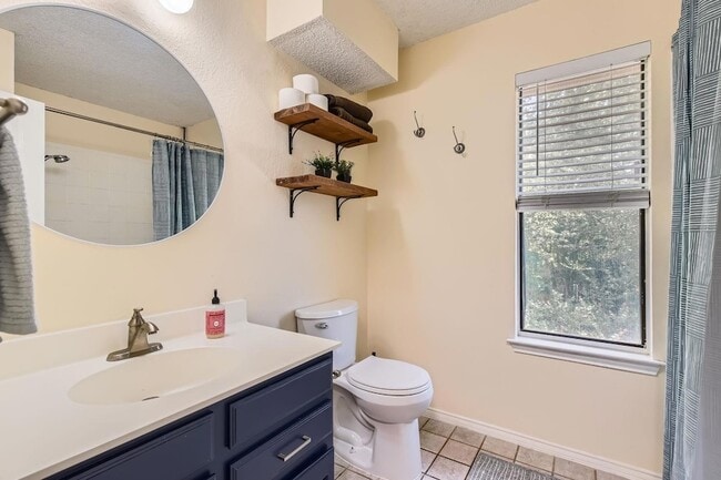 Building Photo - 7301 Saralee Trail