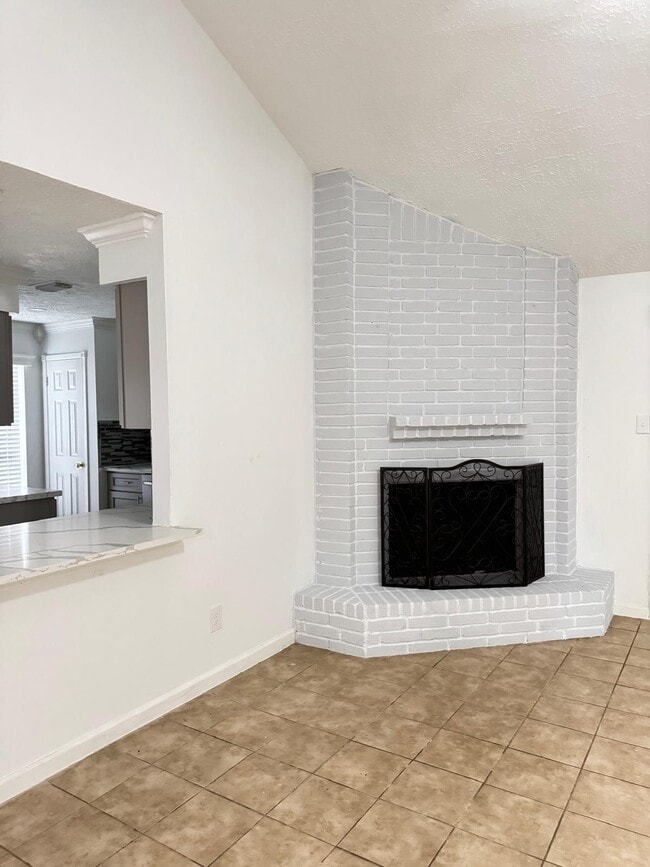 Building Photo - 13427 Rampchester Ln