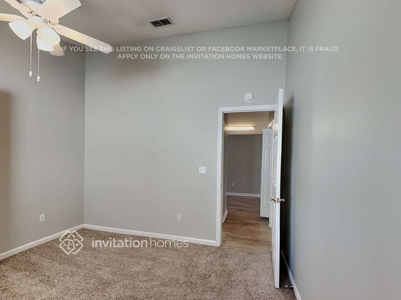 Building Photo - 12258 Sutton Estates Cir W