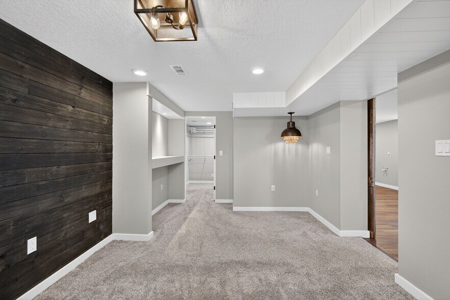 Master bedroom basement - 135 Elm St