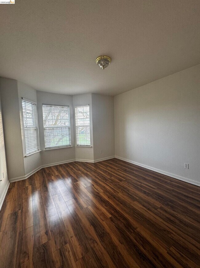 Building Photo - 8224 Shay Cir